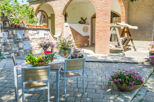Photo 1 - Appartement de 2 chambres à San Gimignano avec piscine privée et jardin