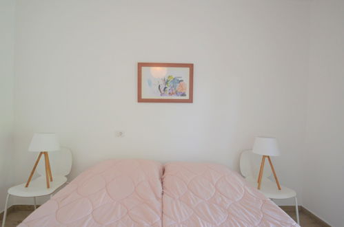 Foto 16 - Apartamento de 1 habitación en Umag con jardín y vistas al mar