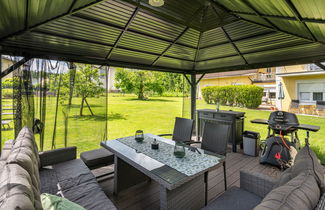 Foto 2 - Appartamento con 3 camere da letto a Velden am Wörther See con giardino