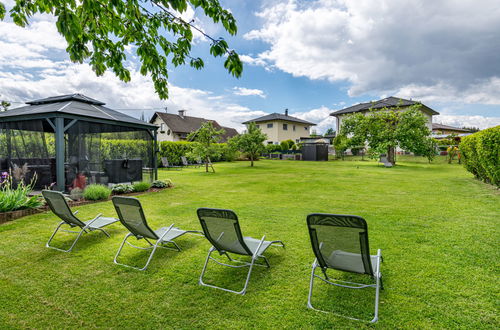 Foto 8 - Appartamento con 3 camere da letto a Velden am Wörther See con giardino