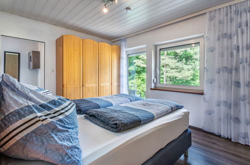 Foto 18 - Appartamento con 3 camere da letto a Velden am Wörther See con giardino