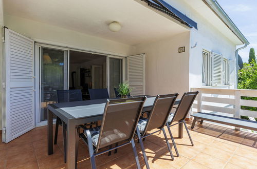 Foto 3 - Casa con 2 camere da letto a Medulin con giardino e terrazza