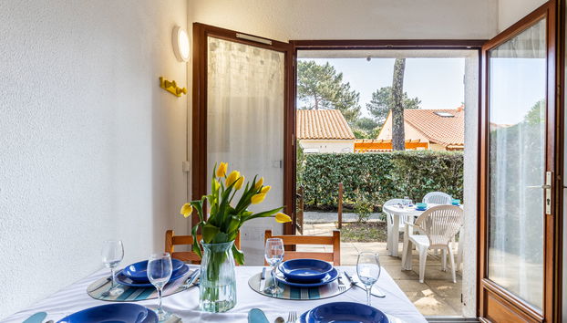 Casa con 2 camere da letto a Les Mathes con piscina e terrazza - Foto 2