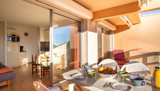 Apartment mit 2 Schlafzimmern in Bormes-les-Mimosas mit schwimmbad und garten - Foto 2