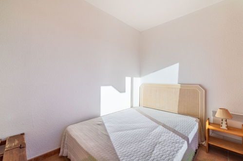 Foto 9 - Apartamento de 1 quarto em Bormes-les-Mimosas com piscina e jardim