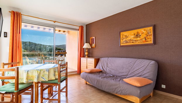 Apartment mit 2 Schlafzimmern in Bormes-les-Mimosas mit schwimmbad und garten - Foto 3