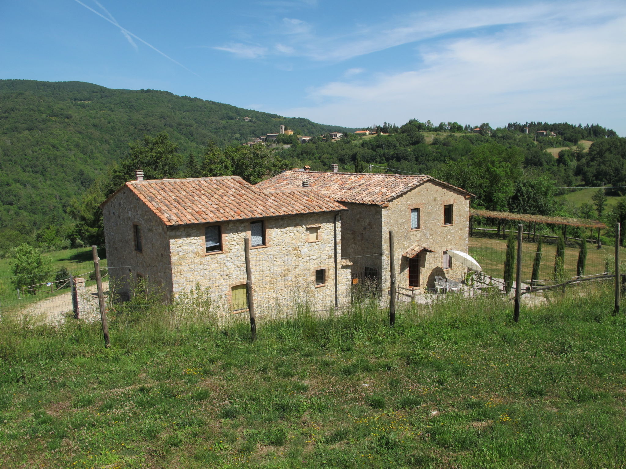 Foto 1 - Casa con 3 camere da letto a Montieri con piscina e giardino