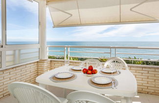 Photo 1 - 2 bedroom Apartment in Vinaròs with swimming pool and garden