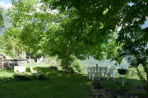 Photo 24 - Maison de 1 chambre à Serravalle avec jardin et vues sur la montagne