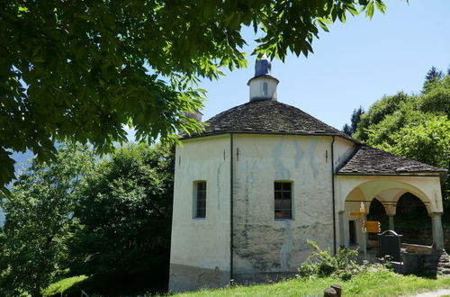 Photo 23 - Maison de 1 chambre à Serravalle avec jardin et vues sur la montagne