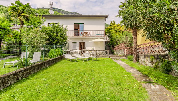 Apartamento de 2 quartos em Gera Lario com jardim e terraço - Foto 2