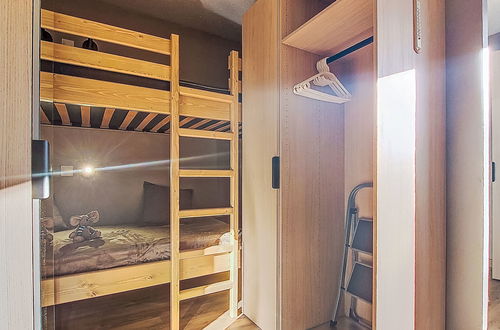 Foto 9 - Appartamento con 2 camere da letto a Les Belleville