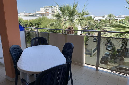 Foto 2 - Apartment mit 1 Schlafzimmer in San Benedetto del Tronto mit blick aufs meer