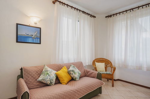 Photo 17 - 2 bedroom House in Pietrasanta with garden and sea view