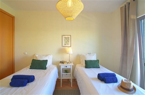 Foto 20 - Appartamento con 2 camere da letto a Loulé con piscina e vista mare