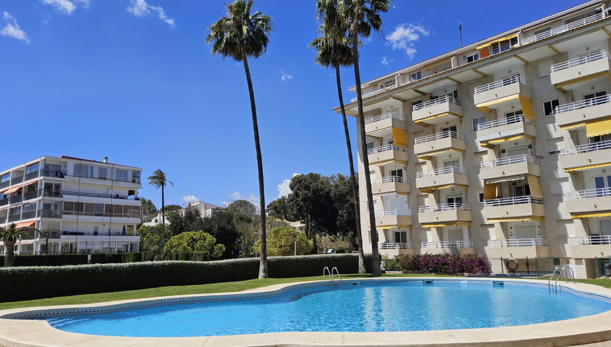 Apartamento de 3 quartos em Altea com piscina e terraço - Foto 1