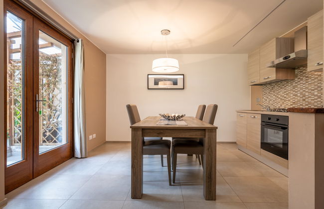 Apartamento de 1 quarto em Fénis com jardim - Foto 8