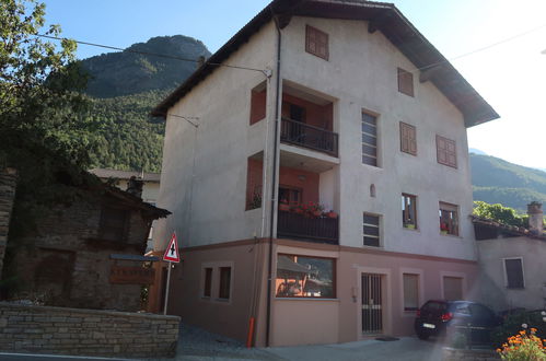 Photo 18 - 1 bedroom Apartment in Fénis with garden and mountain view