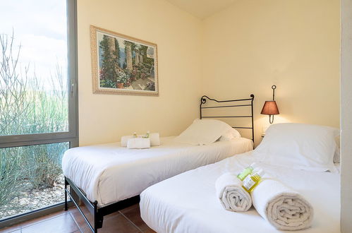 Foto 4 - Appartamento con 1 camera da letto a Saumane-de-Vaucluse con piscina e giardino