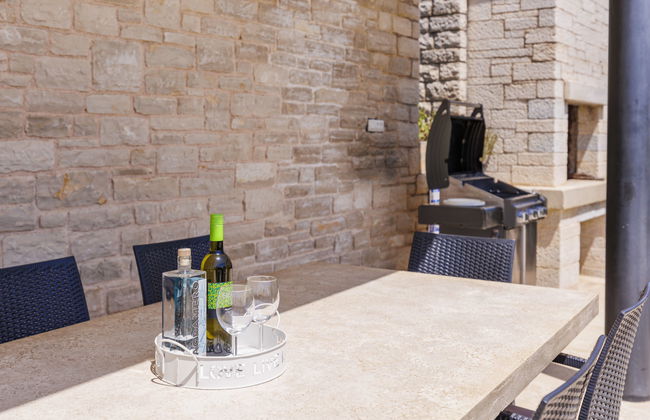 Casa de 5 quartos em Sveti Petar u Šumi com piscina privada e jardim - Foto 19