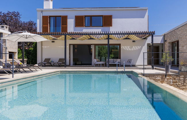 Casa de 5 quartos em Sveti Petar u Šumi com piscina privada e jardim - Foto 2