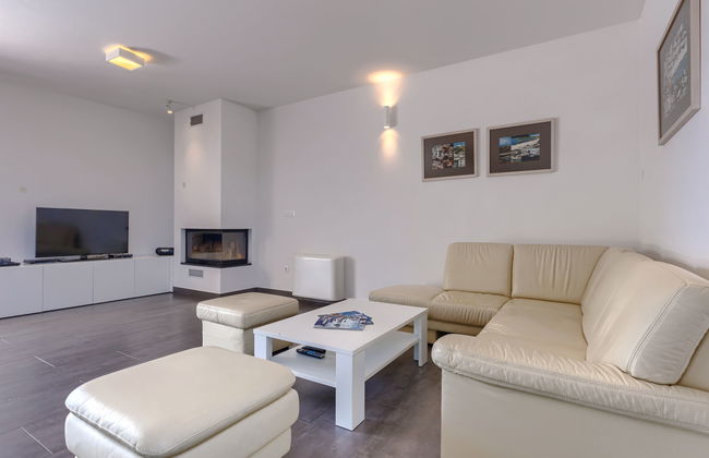 Casa de 5 quartos em Sveti Petar u Šumi com piscina privada e jardim - Foto 10