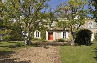 Foto 2 - Casa de 7 habitaciones en Thorigné-d'Anjou con piscina privada y jardín