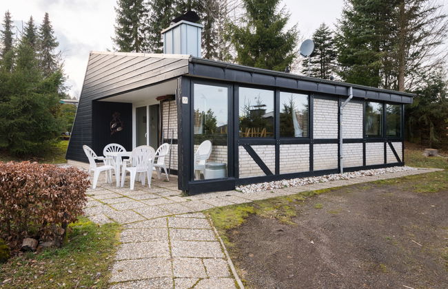 Maison de 4 chambres à Gerolstein avec piscine et jardin - Photo 1