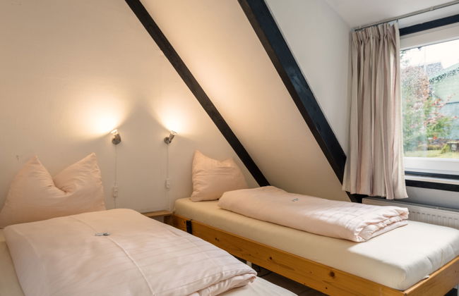Maison de 4 chambres à Gerolstein avec piscine et jardin - Photo 13