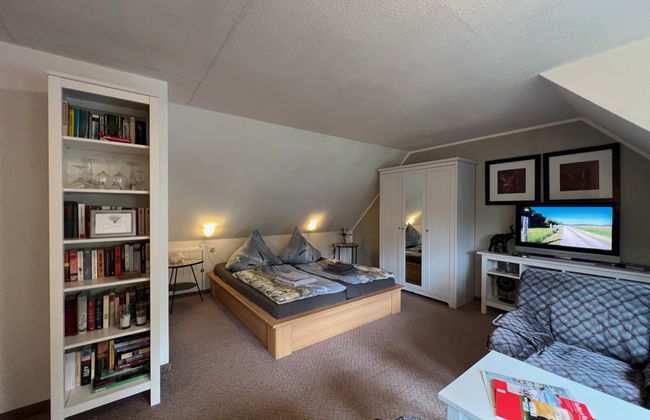 Apartamento de 1 quarto em Prerow com jardim - Foto 1