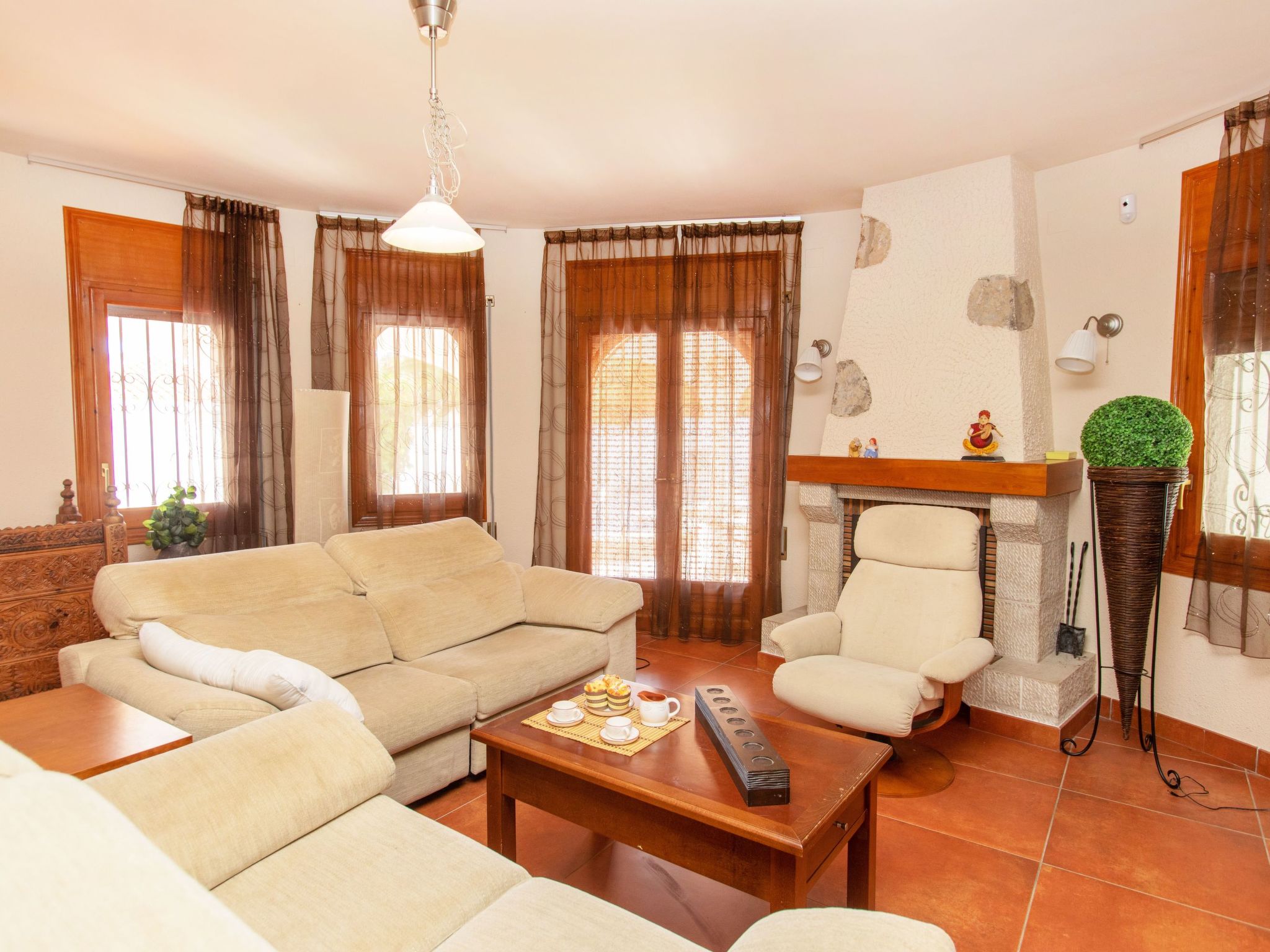 Photo 8 - 4 bedroom House in Mont-roig del Camp with private pool and garden