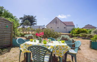 Foto 3 - Apartamento de 2 habitaciones en Port-Bail-sur-Mer con jardín y vistas al mar