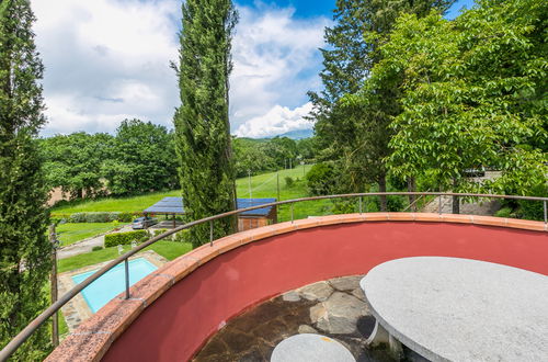 Photo 2 - Maison de 2 chambres à Montevarchi avec piscine privée et jardin