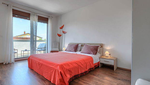 Apartamento de 3 quartos em Novigrad com jardim e terraço - Foto 2