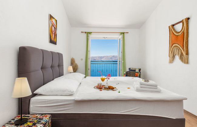 Apartamento de 2 quartos em Senj com piscina e jardim - Foto 10