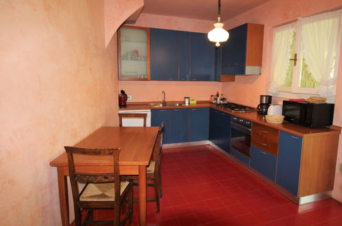 Photo 12 - 7 bedroom House in San Felice del Benaco with private pool and garden