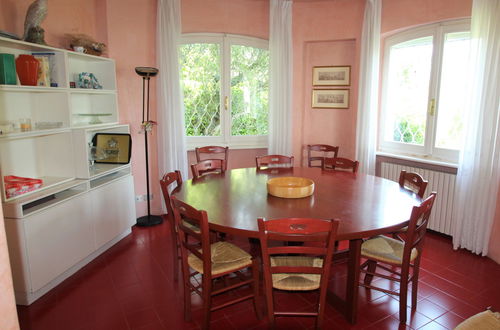 Photo 10 - 7 bedroom House in San Felice del Benaco with private pool and garden