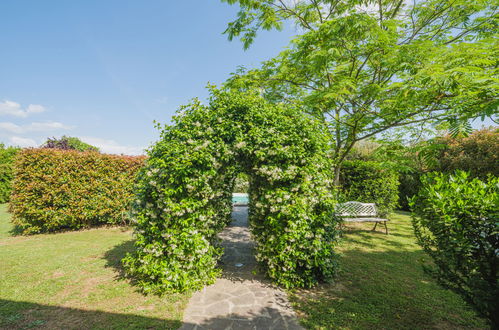 Foto 38 - Casa de 2 quartos em Castelfranco di Sotto com piscina privada e jardim