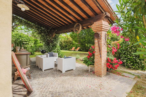 Photo 37 - Maison de 2 chambres à Castelfranco di Sotto avec piscine privée et jardin