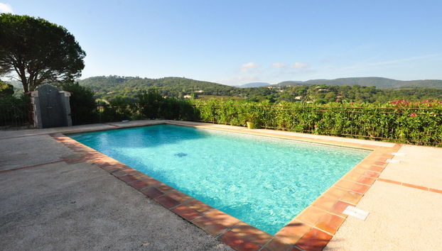 Maison de 4 chambres à La Croix-Valmer avec piscine privée et jardin - Photo 2