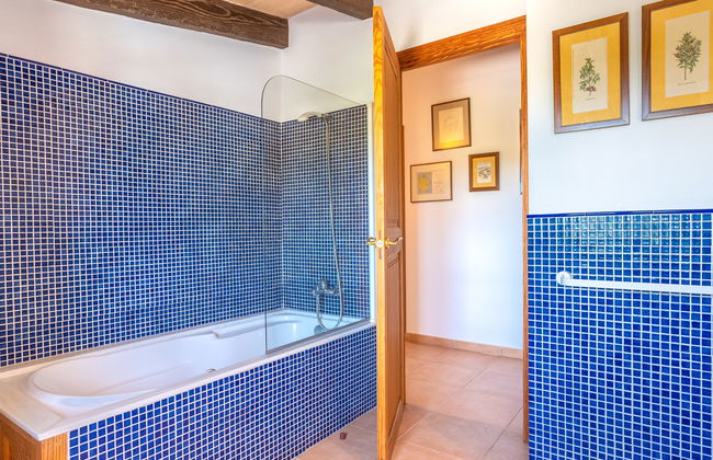3 bedroom House in Campos with private pool and garden - Photo 24