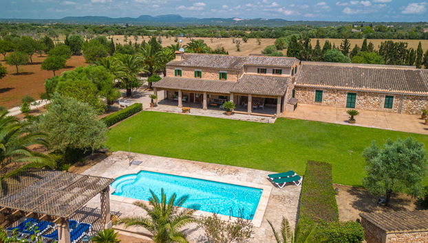 3 bedroom House in Campos with private pool and garden - Photo 2