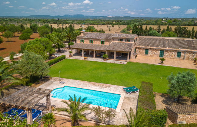 3 bedroom House in Campos with private pool and garden - Photo 2