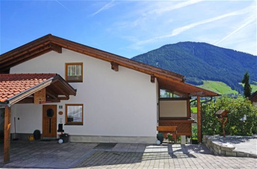 Foto 1 - Apartamento de 2 habitaciones en Oberperfuss con jardín y vistas a la montaña