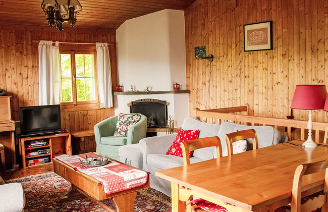 Casa de 4 quartos em Gruyères com jardim e terraço - Foto 2