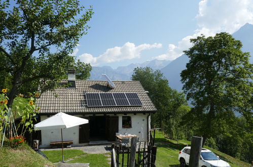 Foto 1 - Haus in Acquarossa mit garten und terrasse