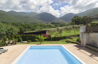 Photo 2 - Maison de 3 chambres à Casperia avec piscine privée et jardin