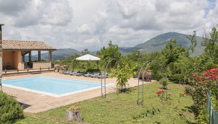 Photo 1 - Maison de 4 chambres à Casperia avec piscine privée et jardin