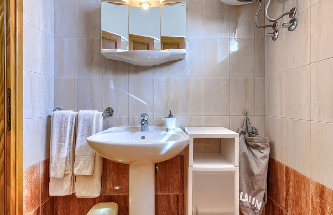 Casa de 2 quartos em Pazin com jardim e terraço - Foto 33