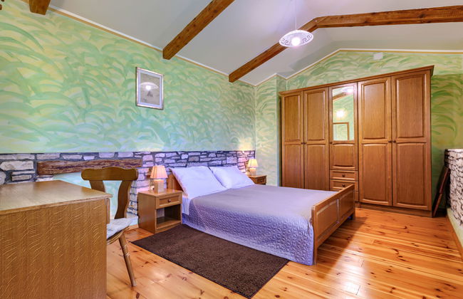 Casa de 2 quartos em Pazin com jardim e terraço - Foto 19
